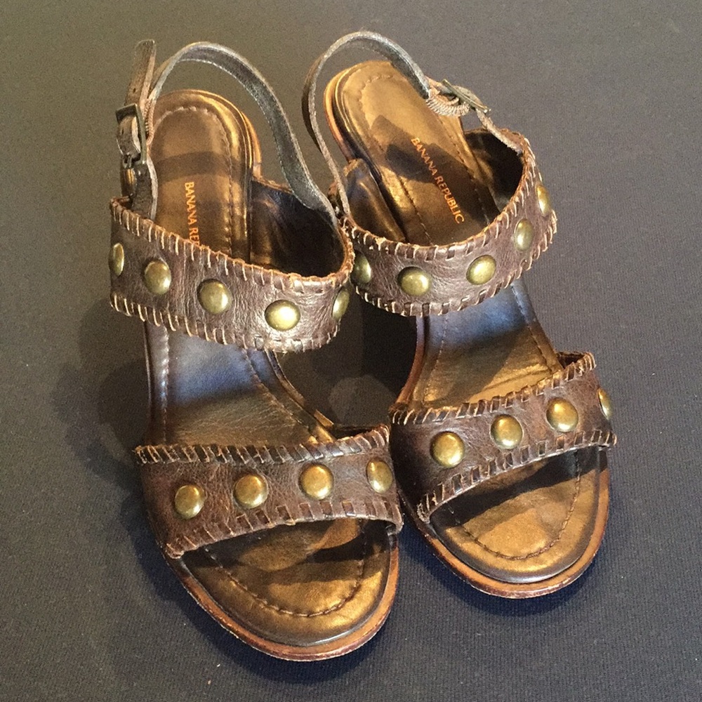Banana Republic Open-Toe Studded Heels 6.5